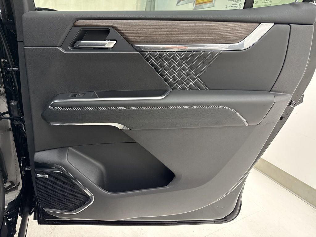 New 2026 GMC Acadia Denali w/ Super Cruise Package image 11