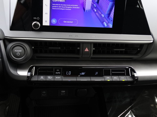 New 2026 Toyota Prius LE FWD image 21