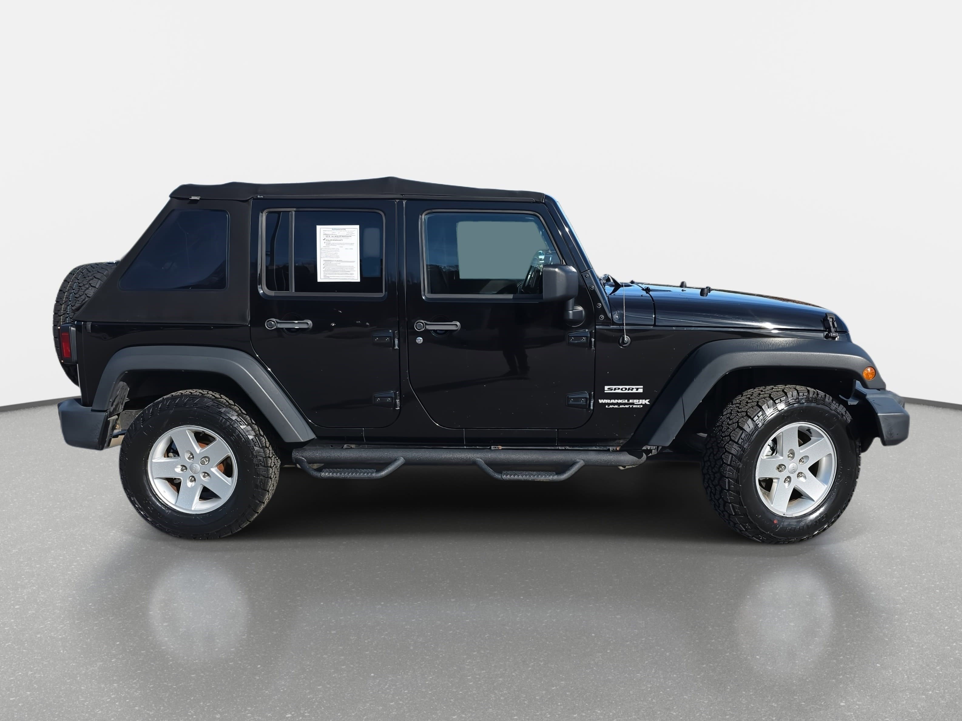 Used 2018 Jeep Wrangler Unlimited Sport S image 4
