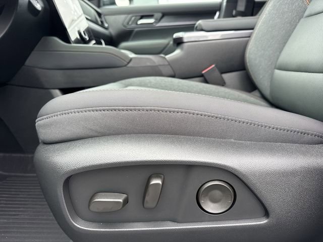 New 2026 GMC Terrain AT4 w/ LPO, Floor Liner Package image 12