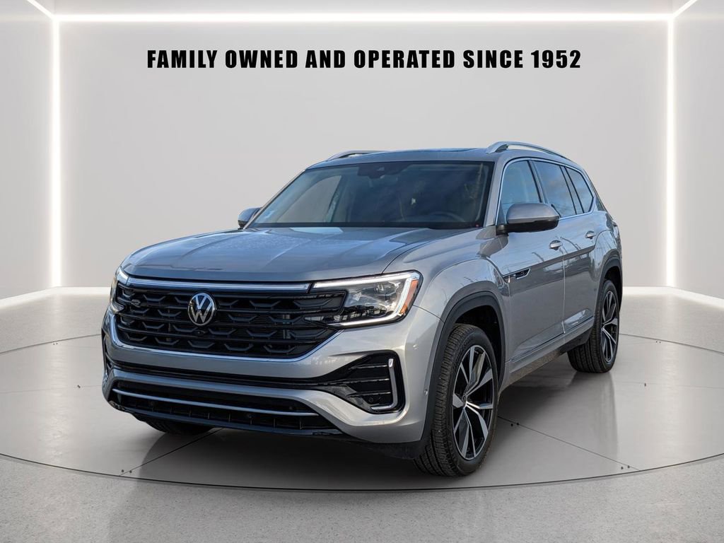 Used 2025 Volkswagen Atlas SEL Premium R-Line image 7