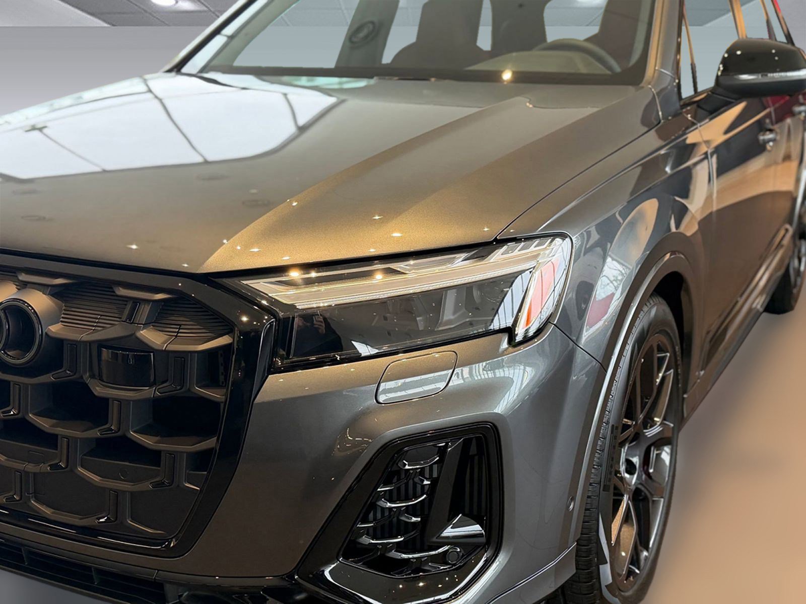 New 2026 Audi SQ7 Premium Plus image 11