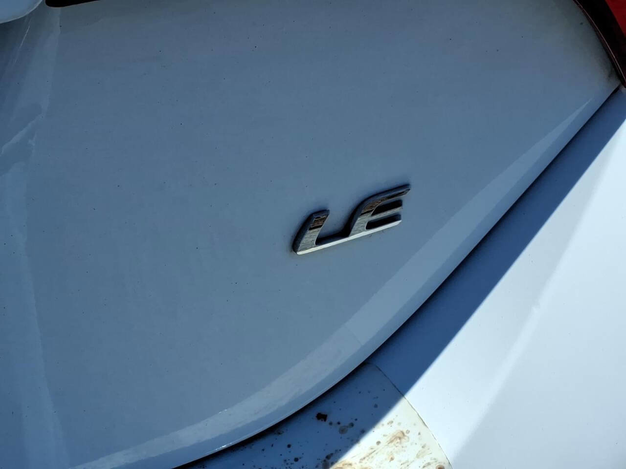 Used 2016 Toyota Corolla LE image 6