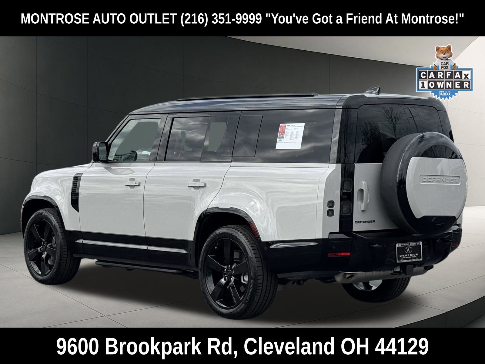 Used 2026 Land Rover Defender 130 X-Dynamic SE image 6