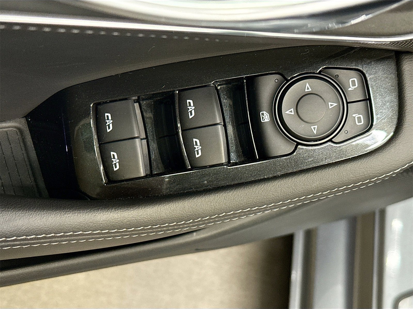 Used 2020 Cadillac CT5 Luxury w/ Cold Weather Package image 18