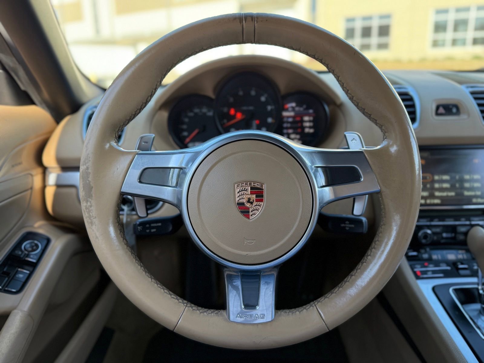 Used 2015 Porsche Boxster image 23