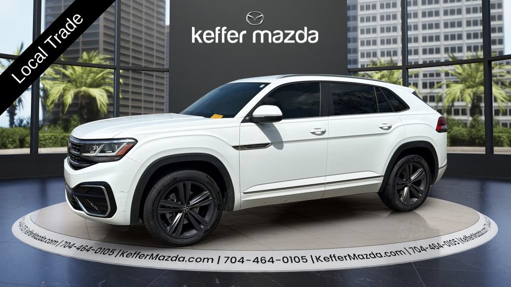 Used 2021 Volkswagen Atlas Cross Sport SE w/ V6 Towing Package FWD image 3
