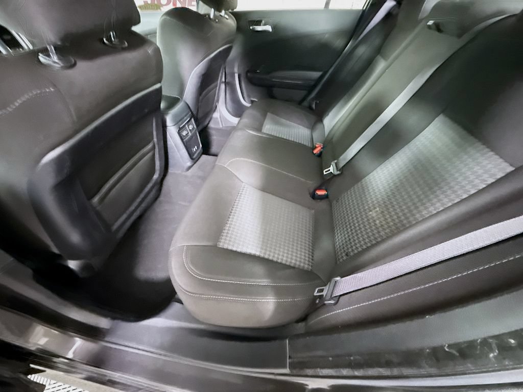 Used 2021 Dodge Charger R/T w/ Blacktop Package RWD image 26