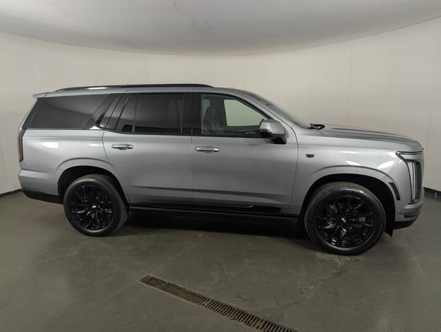 Used 2025 Cadillac Escalade Sport w/ Touring Package image 8