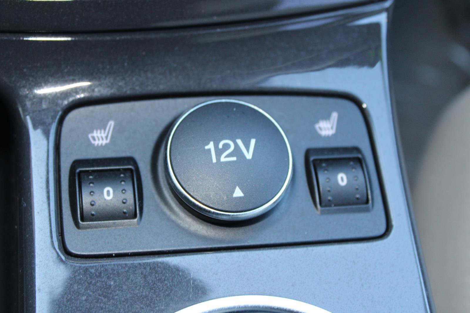 Used 2015 Ford Escape Titanium w/ Equipment Group 301A image 22