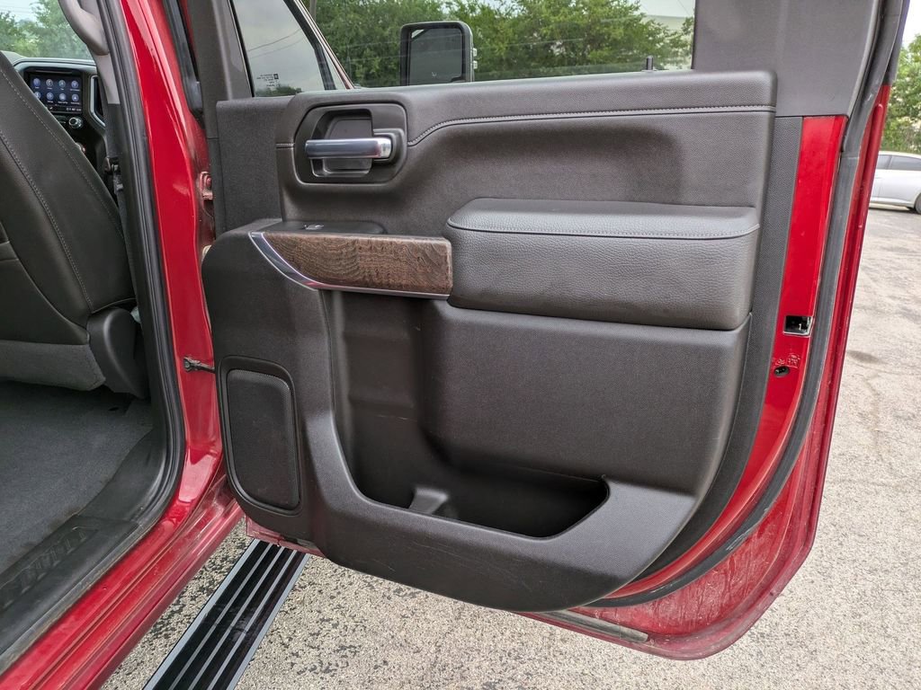 Used 2023 GMC Sierra 3500 Denali w/ Denali Ultimate Package AWD/4WD image 27
