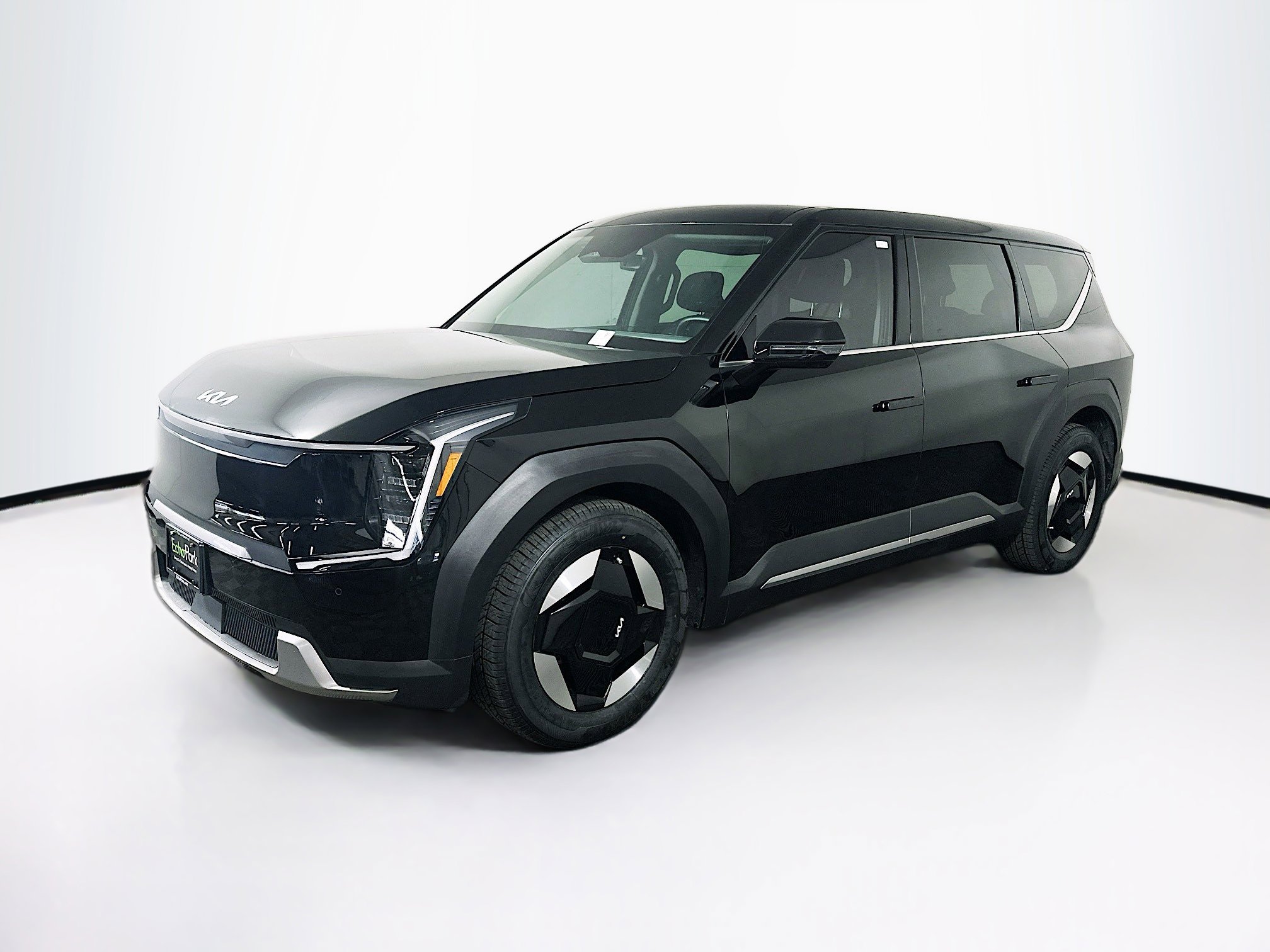 Used 2024 Kia EV9 Light Long Range image 3