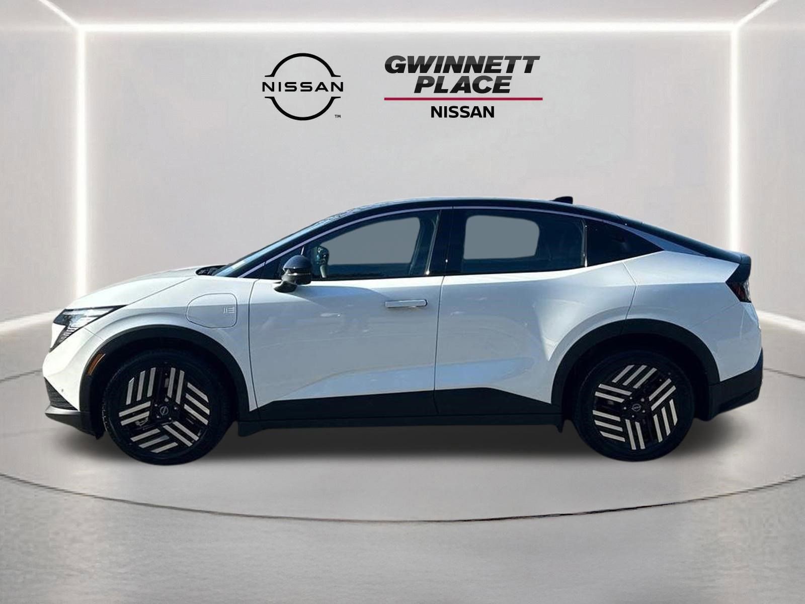 New 2026 Nissan Leaf SV+ w/ Floor Mat Package (SV+) FWD image 8