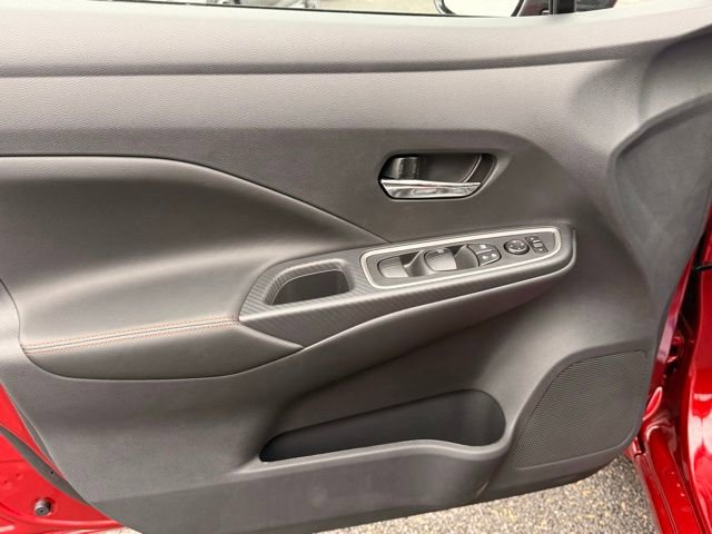 New 2025 Nissan Versa SR w/ Trunk Package image 10