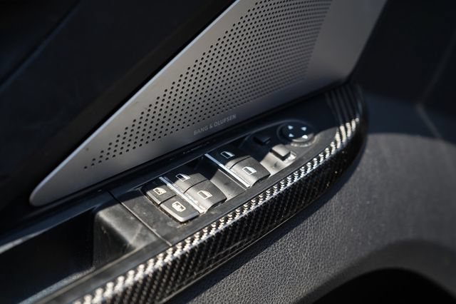 Used 2016 BMW M6 Gran Coupe RWD image 40