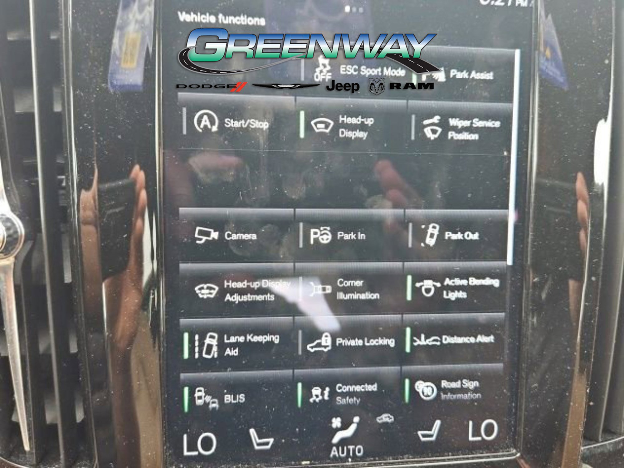Used 2021 Volvo S90 T6 Inscription AWD/4WD image 21