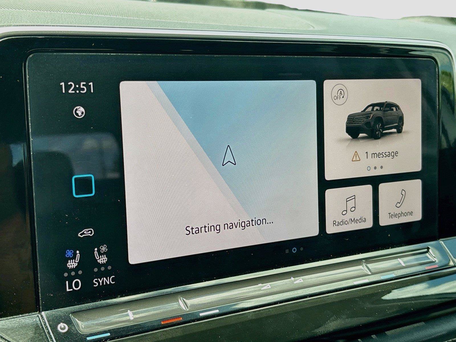 Used 2025 Volkswagen Atlas SE FWD image 14