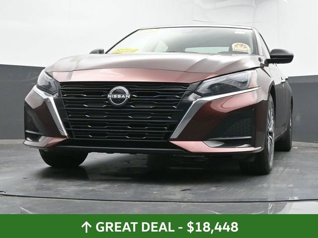 Used 2024 Nissan Altima 2.5 SV image 45