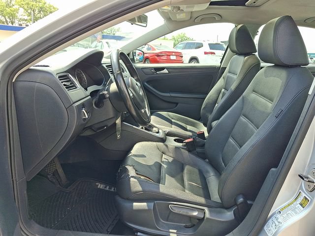 Used 2012 Volkswagen Jetta SE FWD image 14