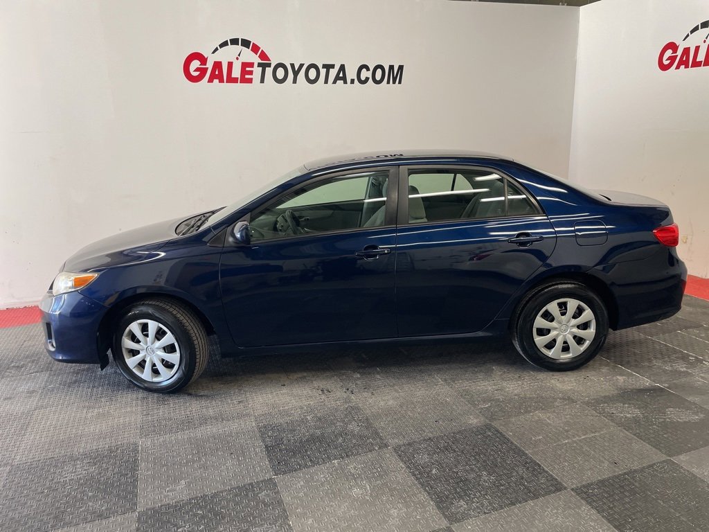 Used 2011 Toyota Corolla LE image 7