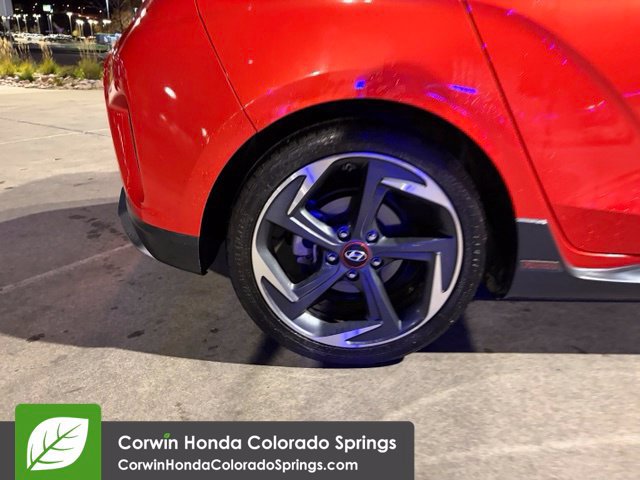 Used 2019 Hyundai Veloster Turbo FWD image 14