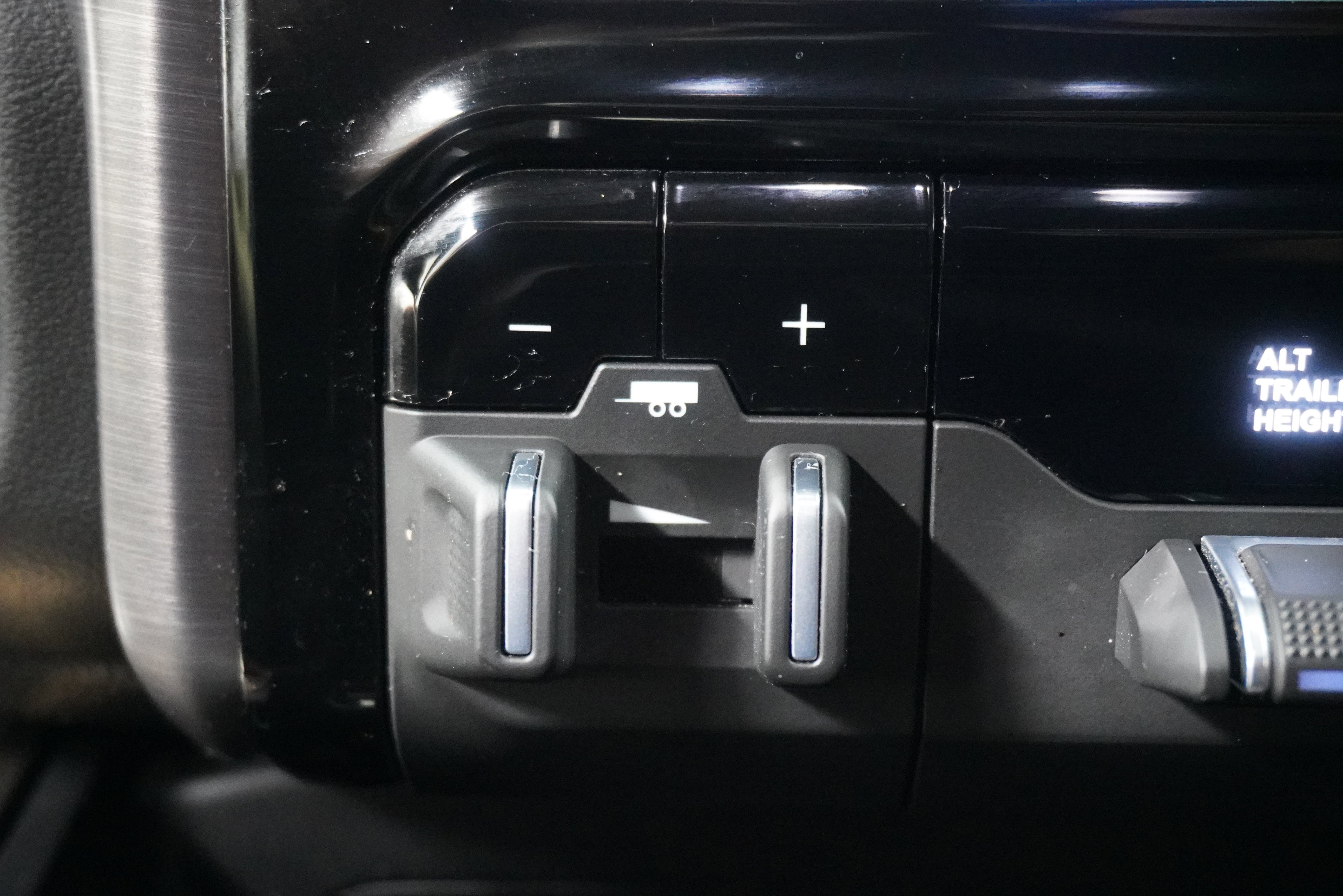 Used 2022 RAM 3500 Limited image 26