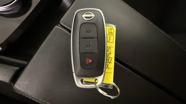 Used 2023 Nissan Rogue S AWD/4WD image 21