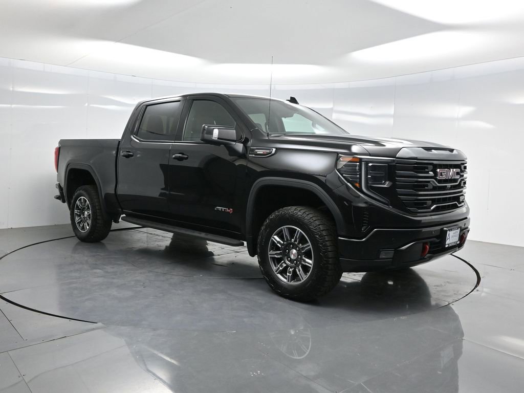Used 2024 GMC Sierra 1500 AT4 w/ Technology Package AWD/4WD image 41