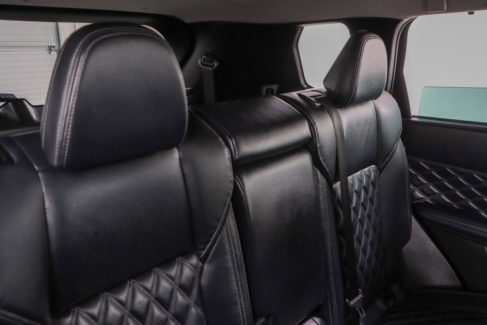 Used 2023 Mitsubishi Outlander SEL image 27