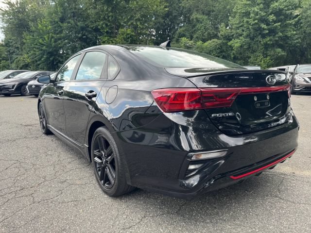 Used 2020 Kia Forte GT-Line w/ GT-Line Premium Package FWD image 3
