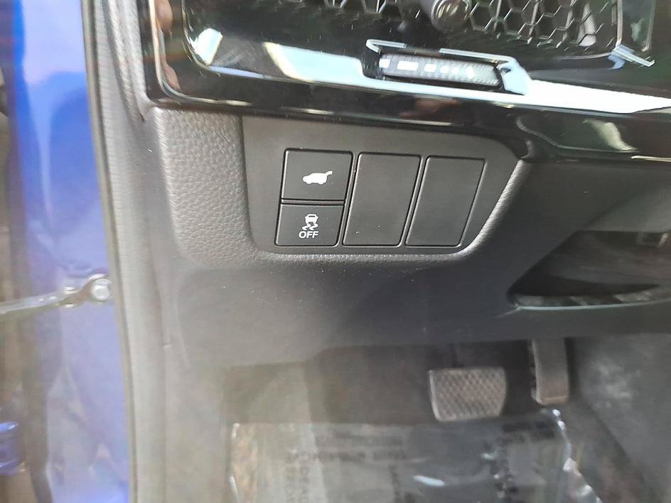 Used 2025 Honda CR-V EX-L image 19