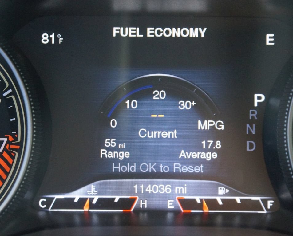 Used 2015 Jeep Cherokee Trailhawk w/ Comfort/Convenience Group AWD/4WD image 4
