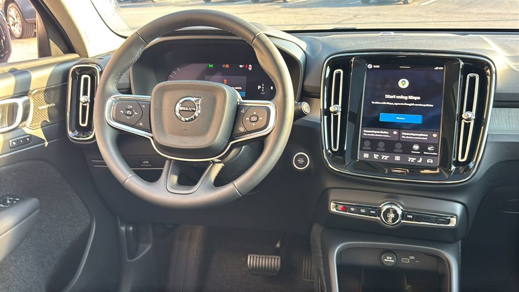 New 2026 Volvo XC40 B5 Ultra w/ Protection Package Premier AWD/4WD image 7