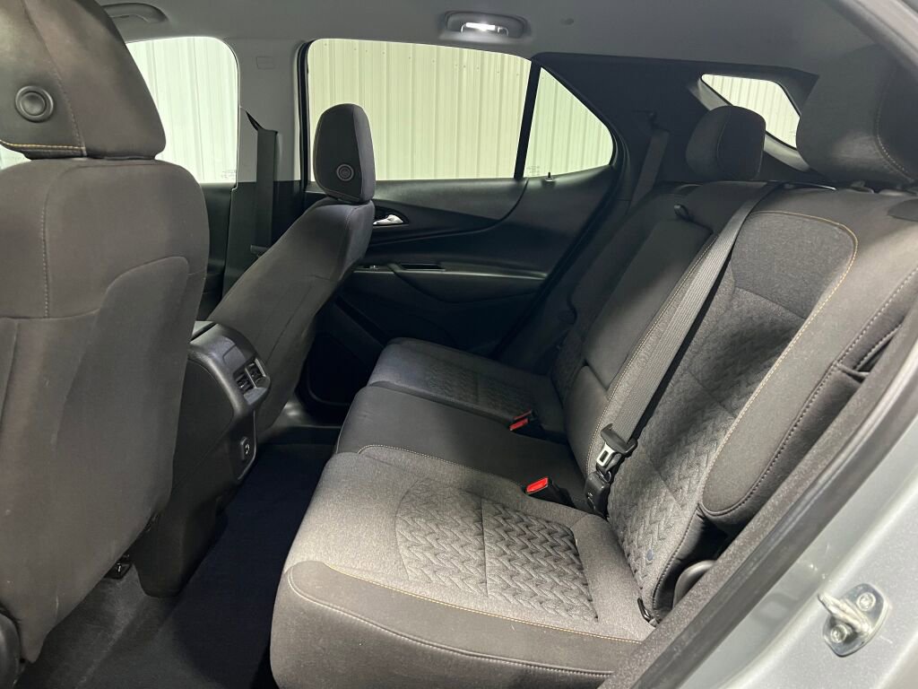 Used 2023 Chevrolet Equinox LT image 6