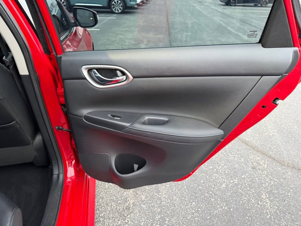 Used 2019 Nissan Sentra SR w/ Premium Package (SR) image 21