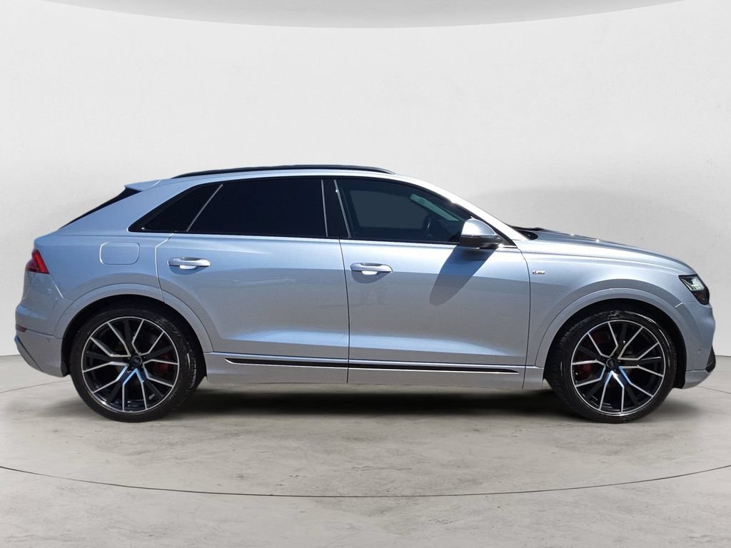 Used 2020 Audi Q8 Prestige w/ Prestige Package AWD/4WD image 6