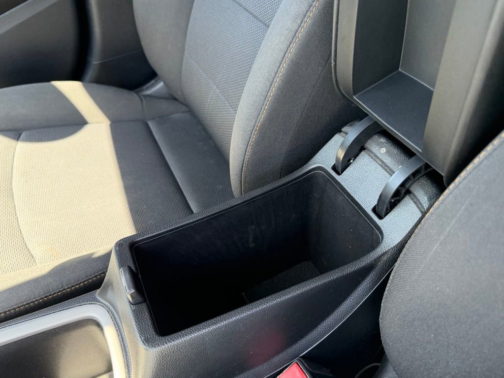 Used 2018 Chevrolet Cruze LS FWD image 23