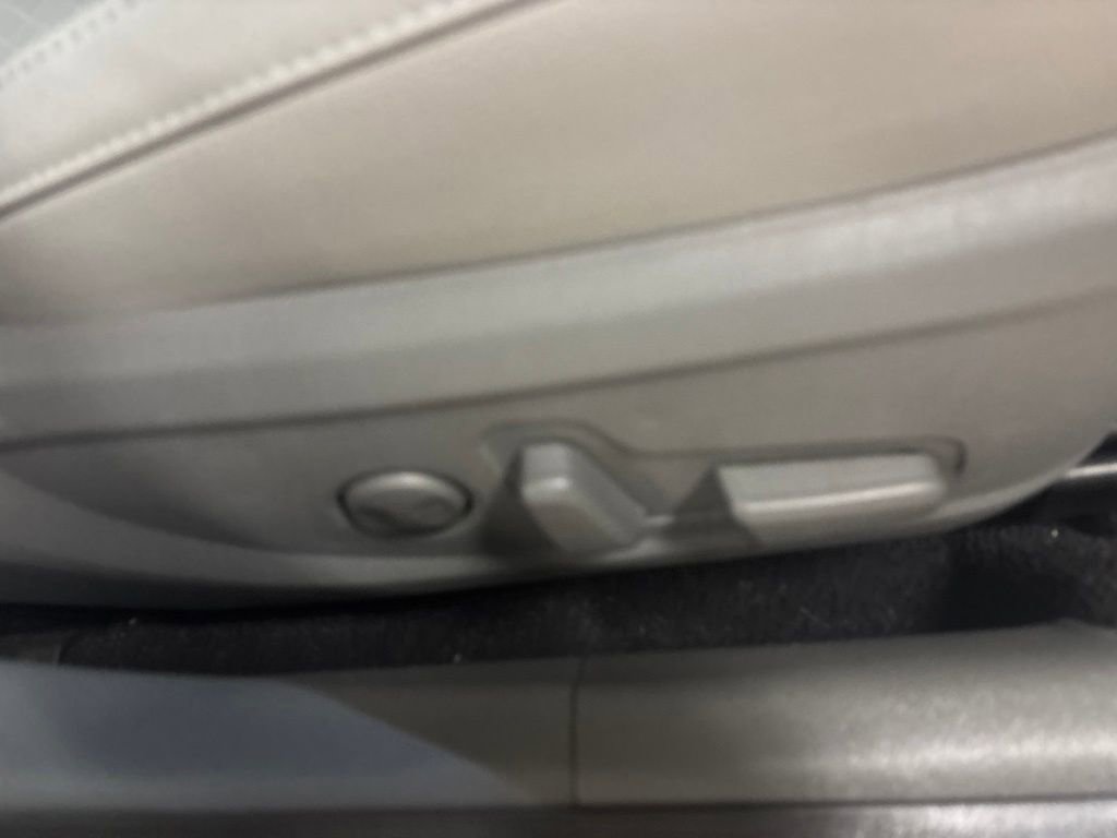 Used 2016 Kia Optima EX w/ Premium Package FWD image 29
