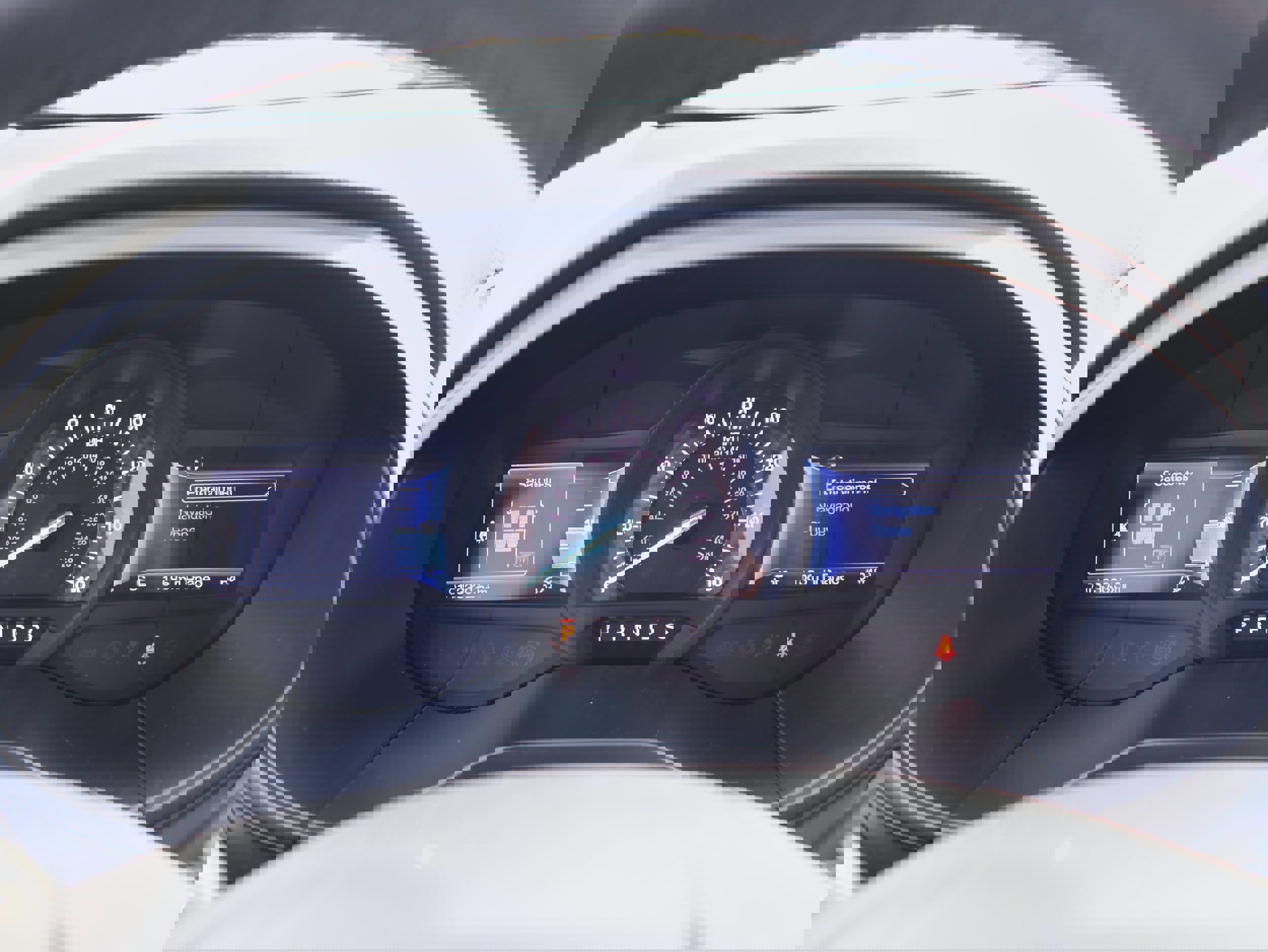 Used 2024 Ford Edge Titanium image 19