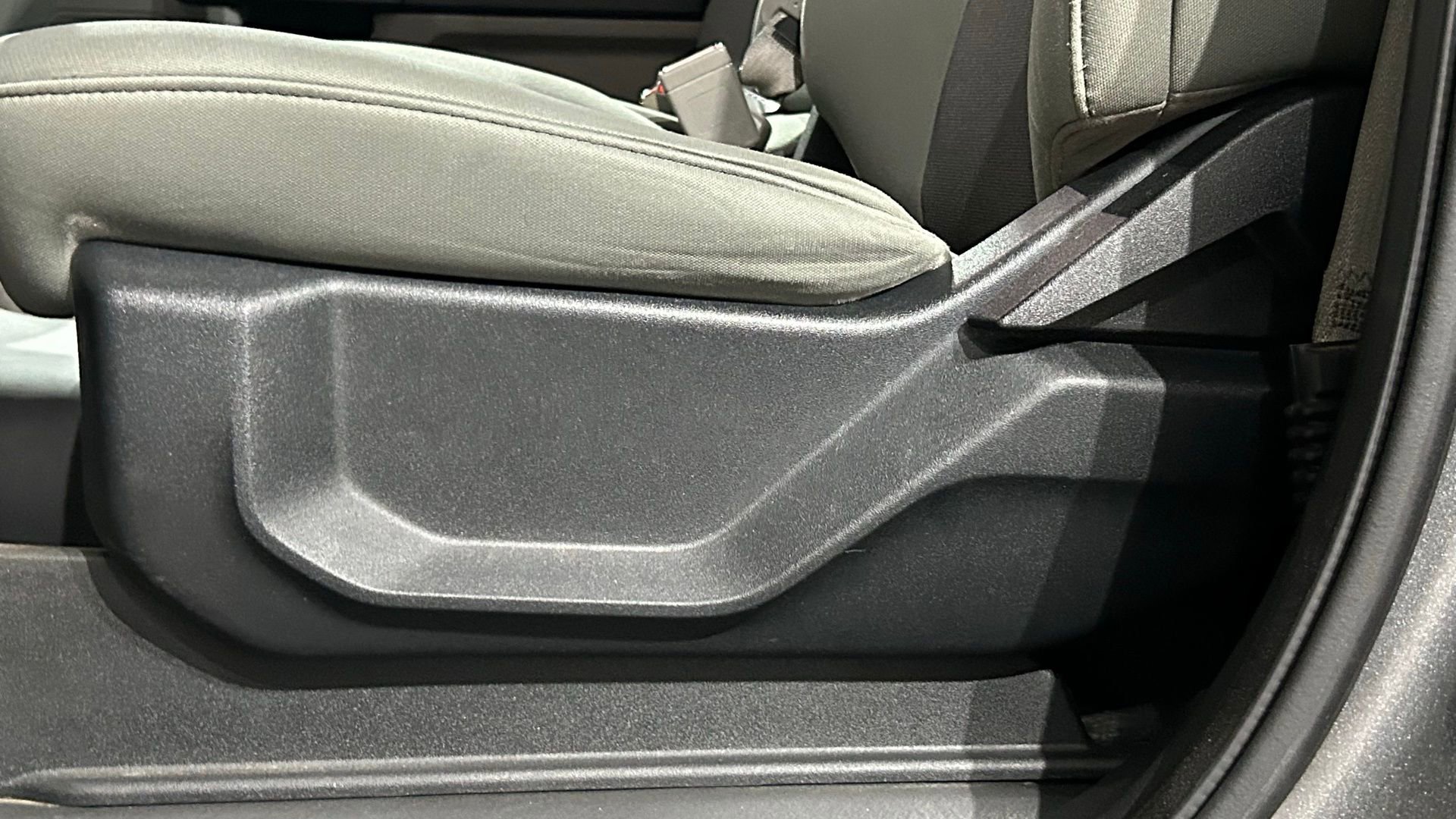 Used 2019 Ford F150 XL w/ Equipment Group 101A Mid RWD image 29