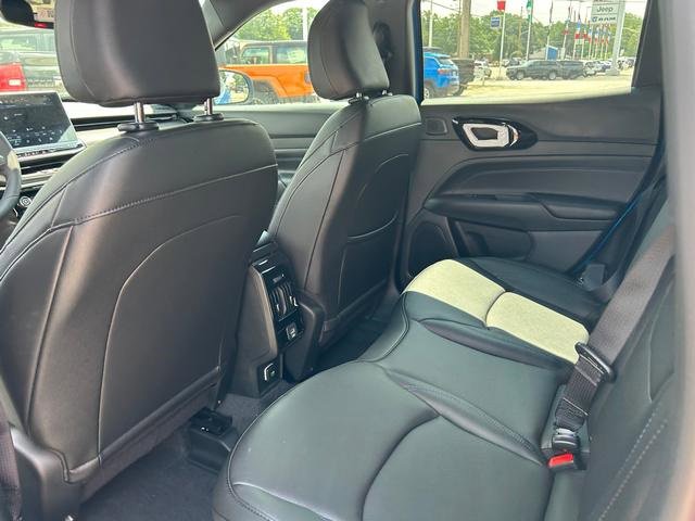 New 2025 Jeep Compass Limited w/ Sun and Sound Group image 14