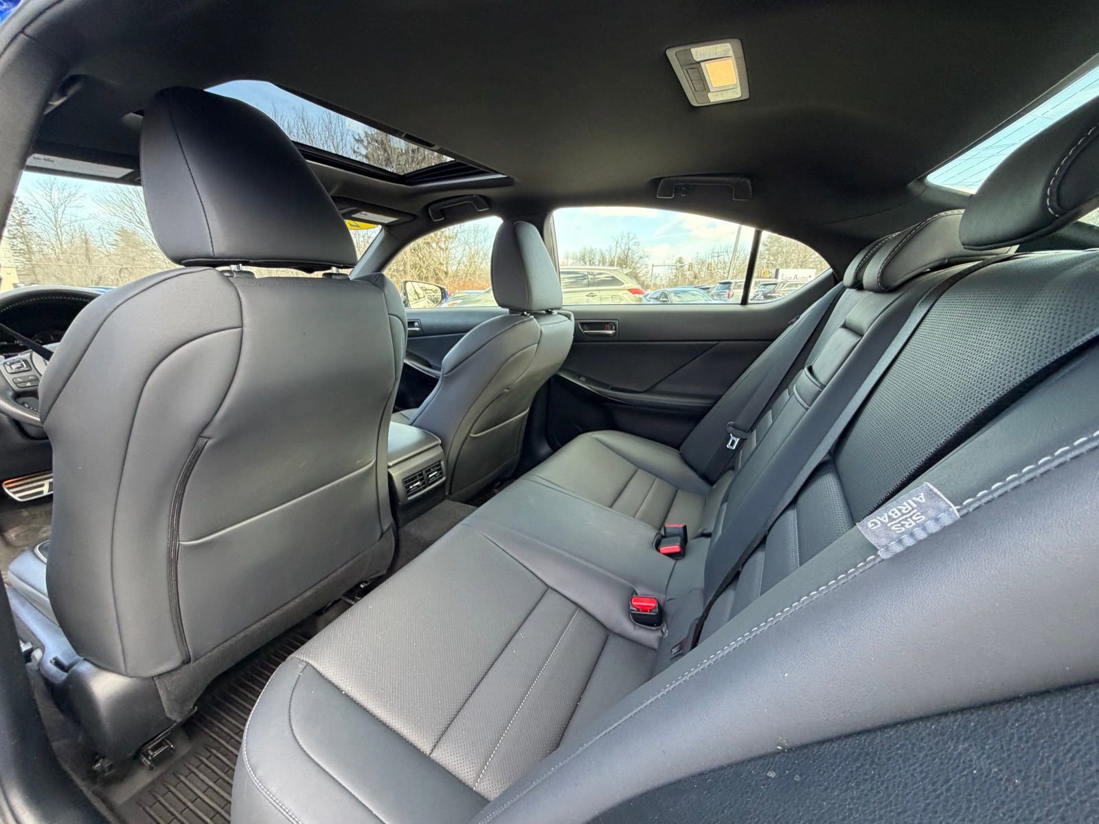 Used 2023 Lexus IS 350 F Sport image 8