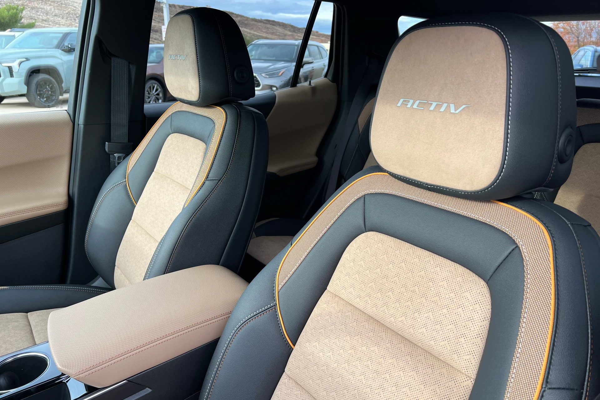 New 2026 Chevrolet Equinox ACTIV image 17