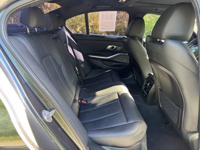 Used 2021 BMW 330i xDrive Sedan w/ Premium Package AWD/4WD image 16