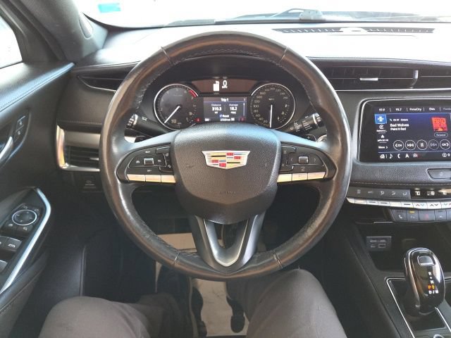 Used 2021 Cadillac XT4 Premium Luxury w/ Sun And Sound Package AWD/4WD image 59