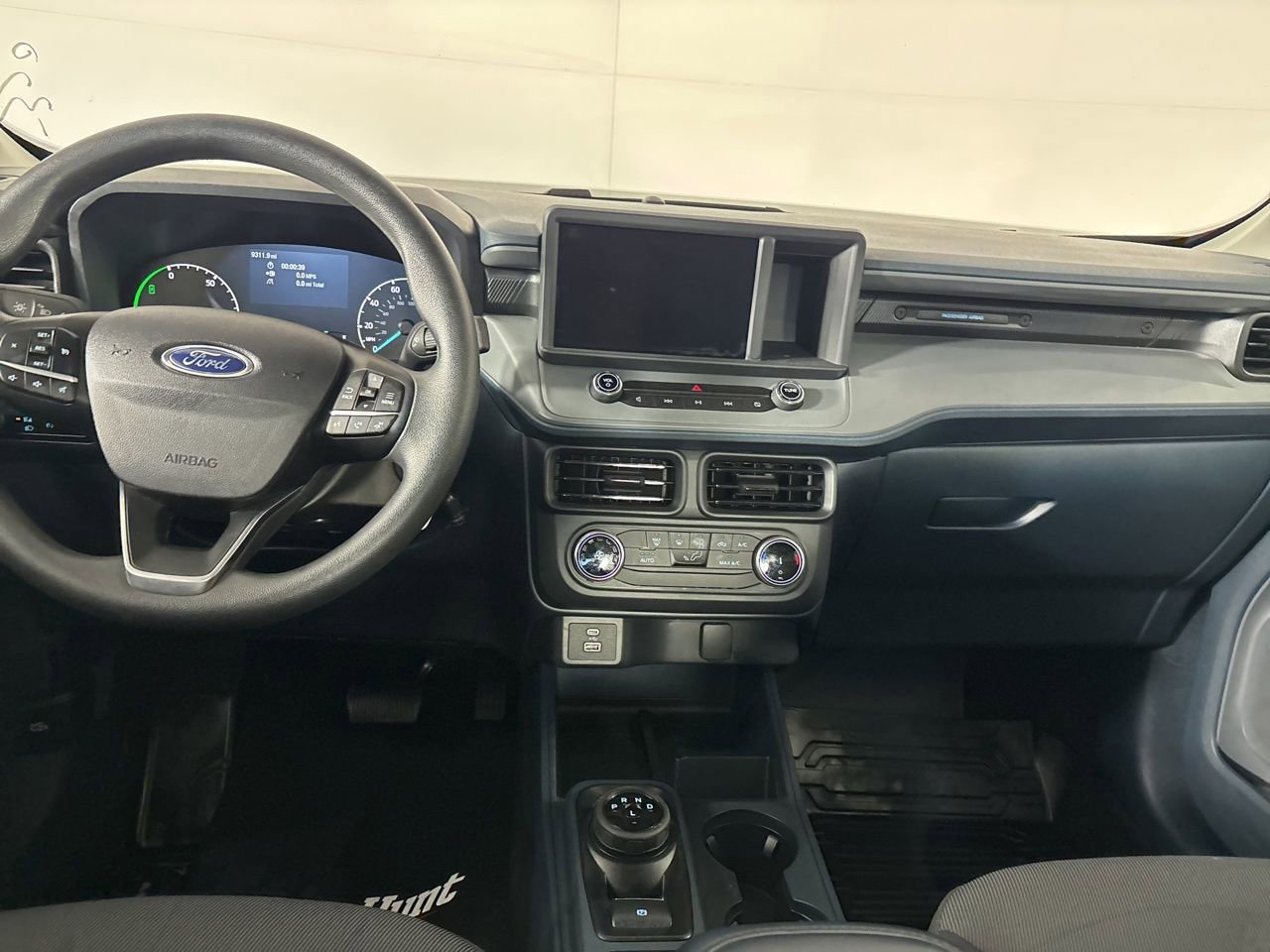 Used 2024 Ford Maverick XL image 20
