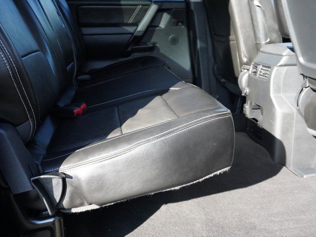 Used 2014 Nissan Titan PRO-4X w/ Pro-4x Luxury Package image 28