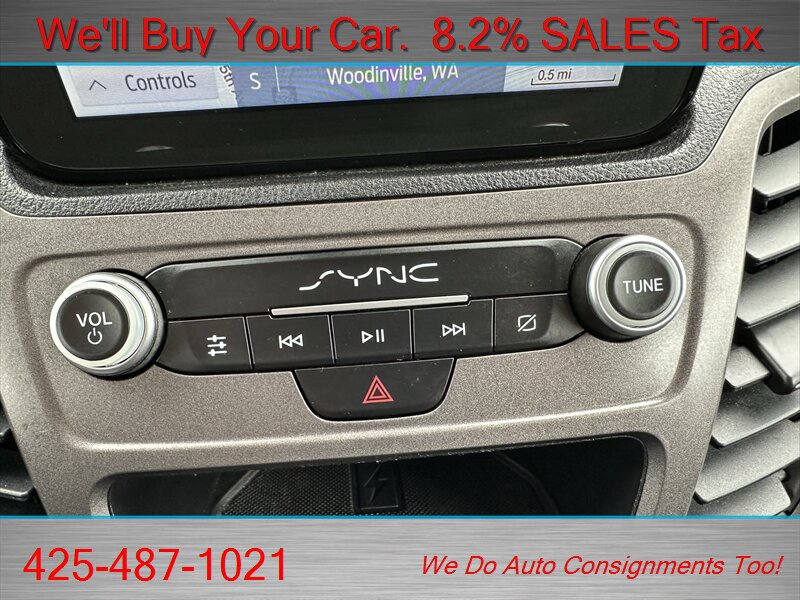 Used 2020 Ford Transit Connect XLT w/ Trailer Tow Package FWD image 12