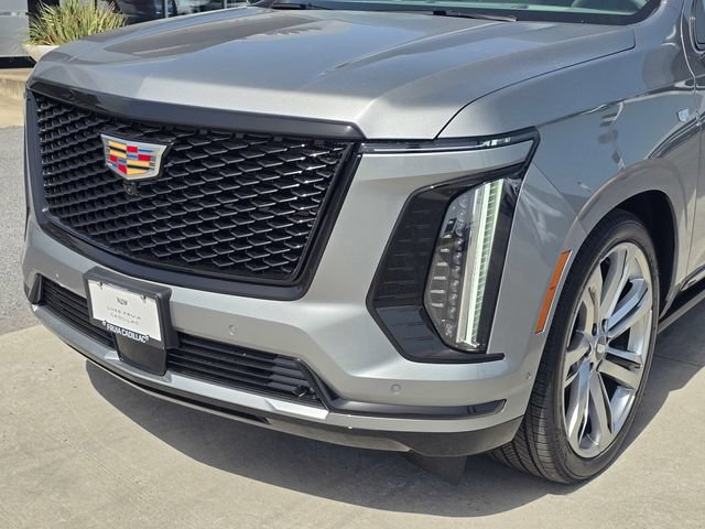 New 2026 Cadillac Escalade Platinum Sport AWD/4WD image 10