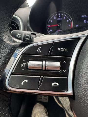Used 2020 Kia Forte GT-Line w/ GT-Line Premium Package FWD image 9